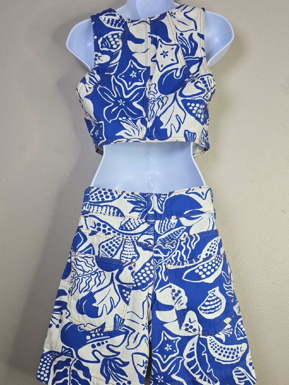 Farm Rio Denim  Blue & White Tropical Two-Piece Crop Top and Shorts Set Size S - Picture 7 of 14